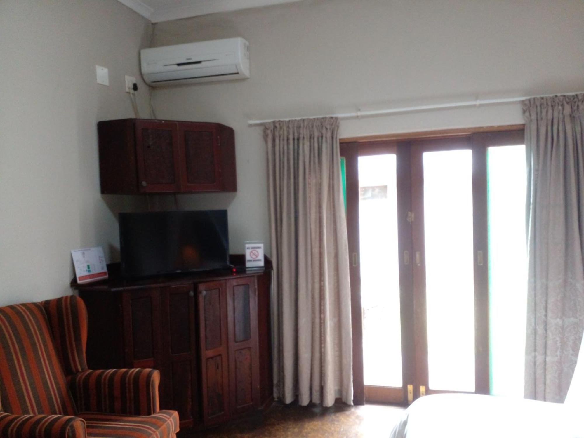 Buffalo Hotel Hectorspruit Zewnętrze zdjęcie